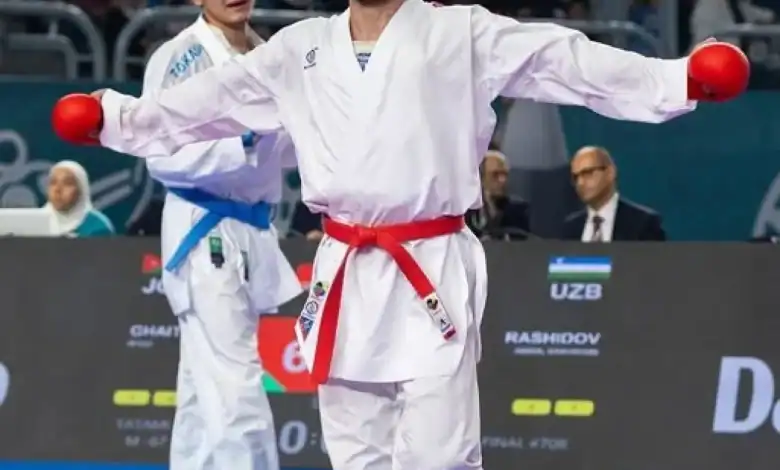 عفيف غيث يفوز بالذهبية للأردن في مونديال الكاراتيه بالقاهرة