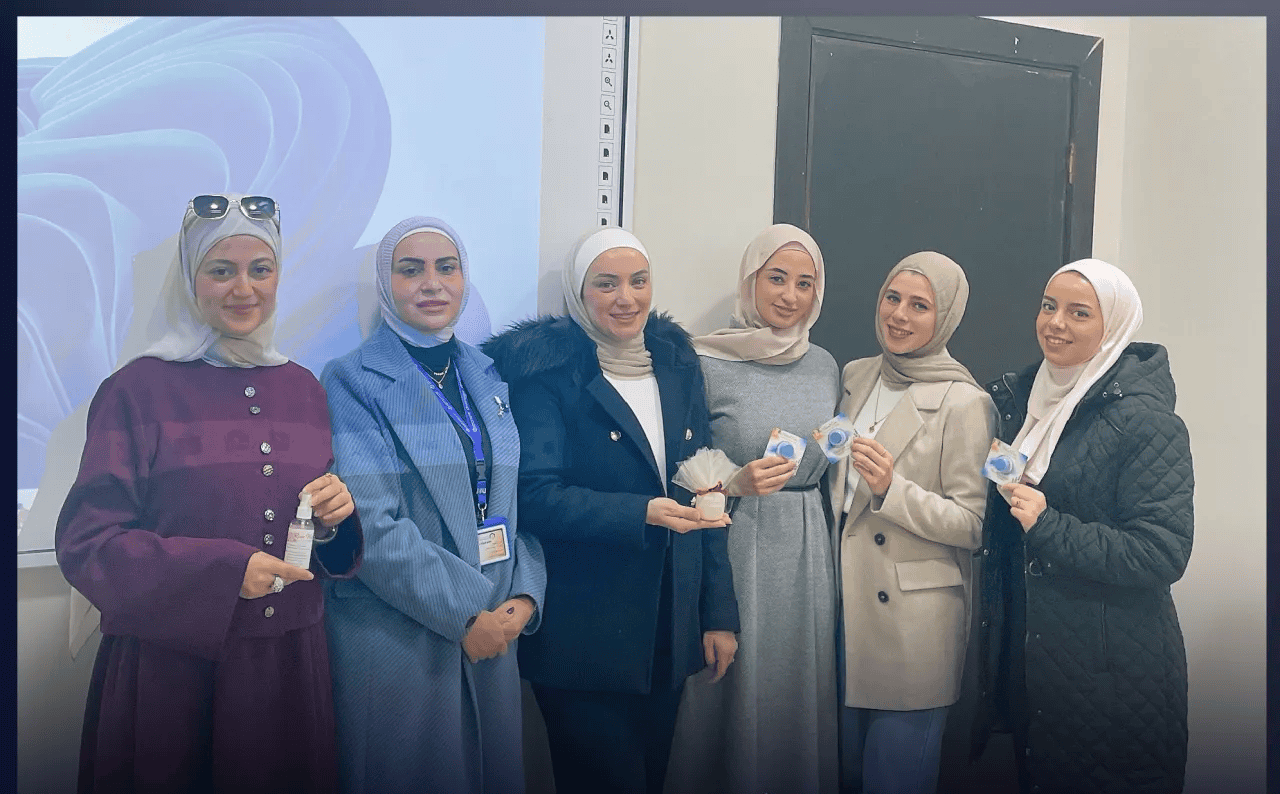 طلبة "عمان العربية" يحولون النظريات العلمية إلى ابتكارات صيدلانية وتجميلية ملموسة