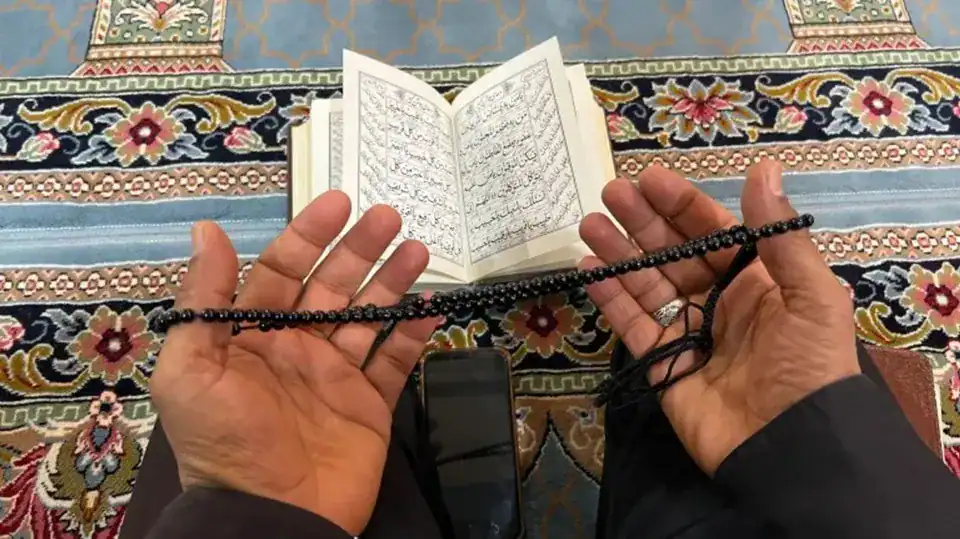الأردنيون يحيون ليلة السابع والعشرين من رمضان
