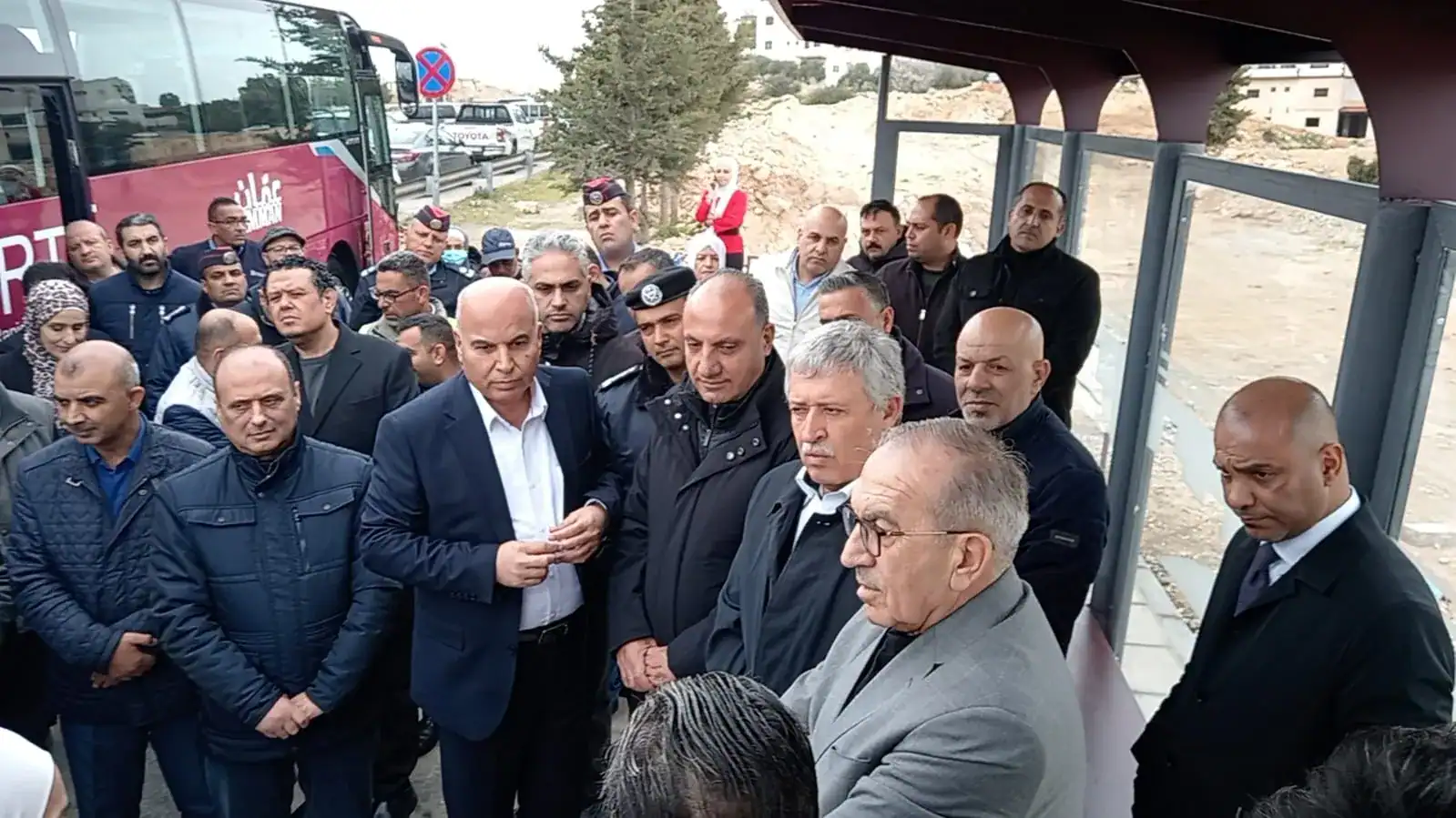 إطلاق رسمي لمسار التردد السريع بين عمّان والسلط