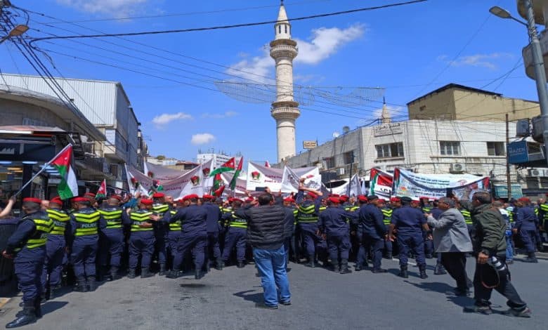تأييد شعبي وحزبي لمواقف الملك الراسخة دفاعاً عن القدس