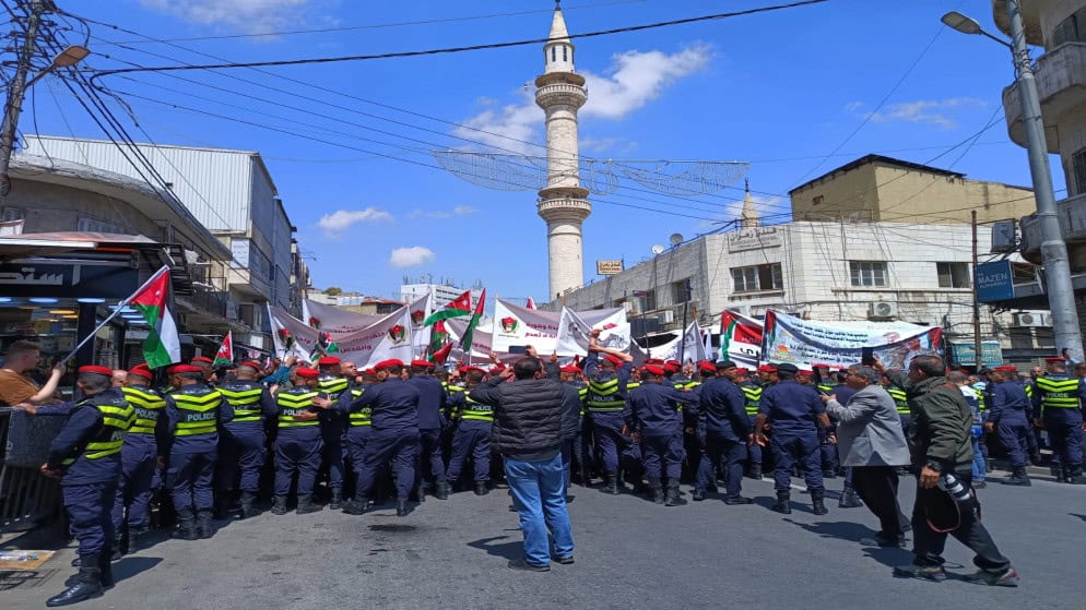 تأييد شعبي وحزبي لمواقف الملك الراسخة دفاعاً عن القدس