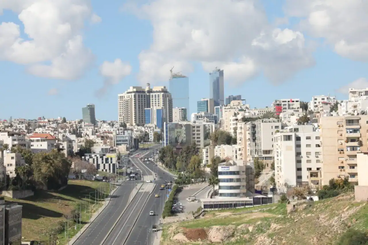 تفاصيل حالة الطقس المتوقعة في الأردن لنهاية الأسبوع