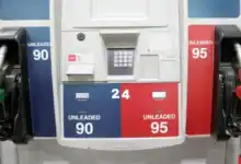 الحكومة تقر تثبيت أسعار البنزين وتعديل الديزل لشهر حزيران
