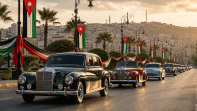 متحف السيارات الملكي يحتفي بعيد الاستقلال الـ80 بموكب كلاسيكي يجوب عمّان