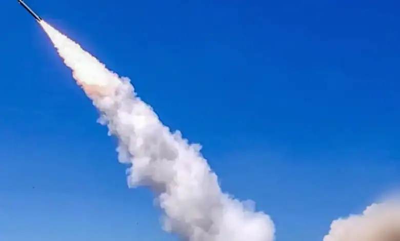 الجيش الأردني يعترض ويسقط 5 صواريخ إيرانية باتجاه الأزرق