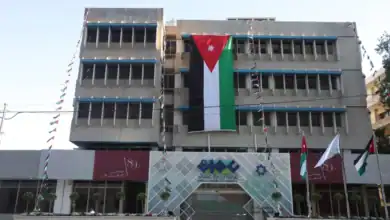 تجارة عمّان تنجز 58 ألف معاملة بخدمة المكان الواحد