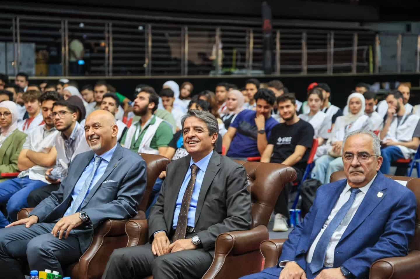 جامعة عمّان الأهلية تحتضن فعاليات بطولة الروبوتات الوطنية 2026