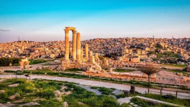 طقس صيفي معتدل في أغلب المناطق وأجواء حارة في الأغوار والعقبة