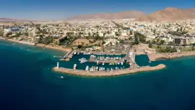 تحفيز السياحة في العقبة: نمو ملحوظ في إقامة الزوار واستراتيجيات مبتكرة