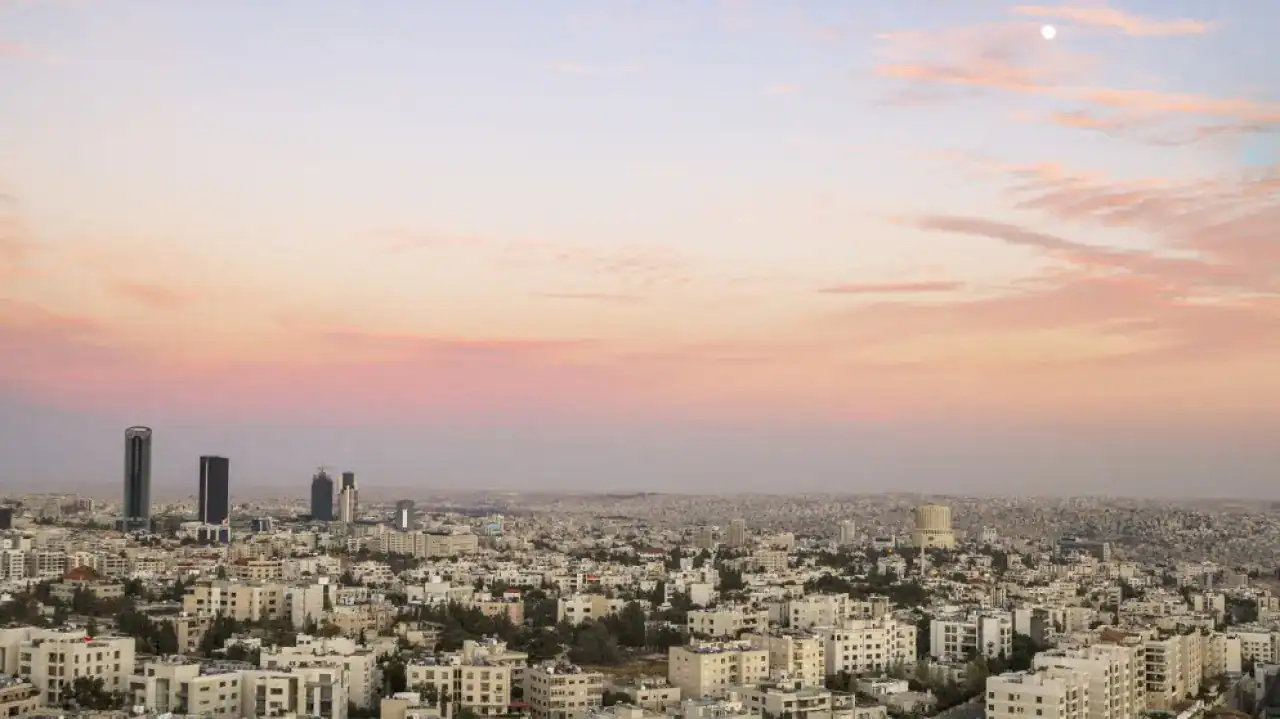 حالة الطقس في الأردن: أجواء معتدلة الأربعاء وانخفاض على الحرارة الخميس