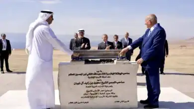 الملك وولي عهد أبوظبي يشهدان وضع حجر أساس سكة حديد العقبة - الشيدية - معان