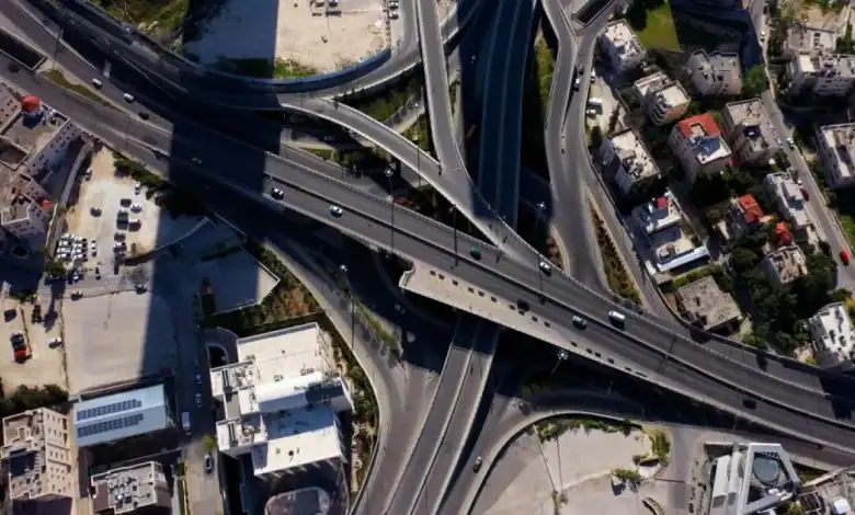 الحكومة تكشف عن 5 مبادرات استثمارية آفاقية في عمان بتكلفة 749 مليون دينار