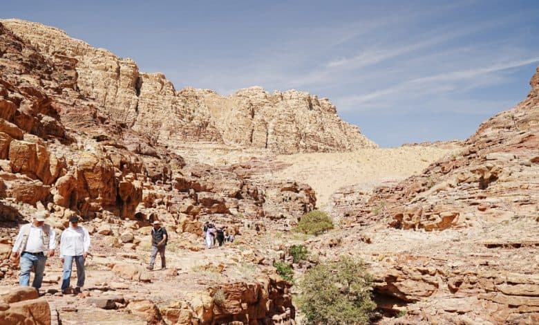 وزير السياحة للنواب: الأوروبيون والأمريكيون يشكلون 15% فقط من إجمالي الزوار